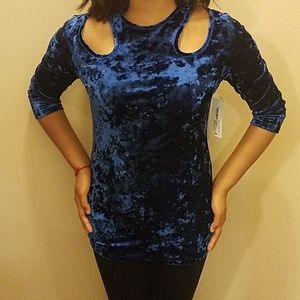 Bisou Bisou 🛑SOLD🛑